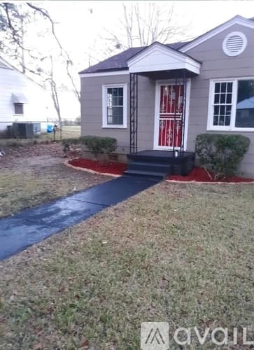 Albany House: 1313 Highland Avenue