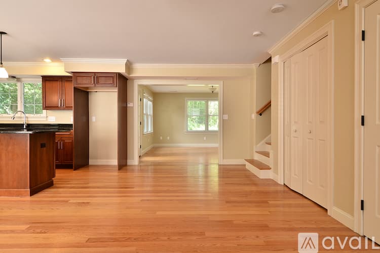 Hingham Townhome: 49 Fottler Rd