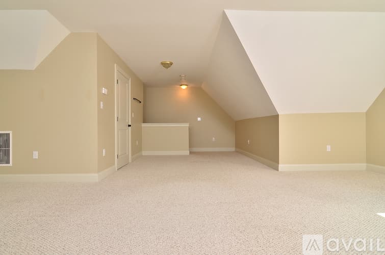 Hingham Townhome: 49 Fottler Rd