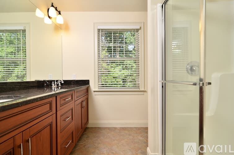 Hingham Townhome: 49 Fottler Rd