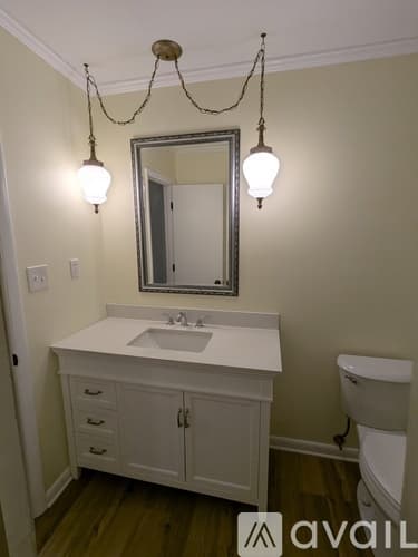 Savannah Townhome: 455 Mall Boulevard