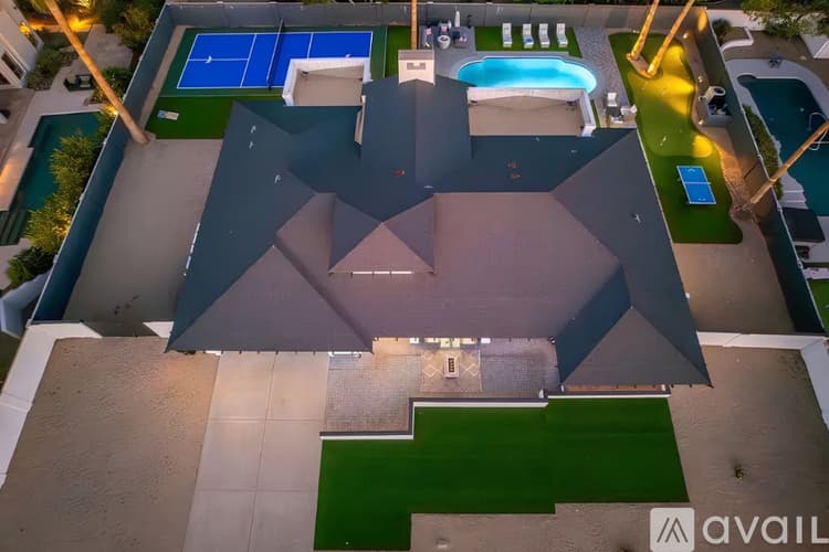 Scottsdale House: 14241 N 54th St