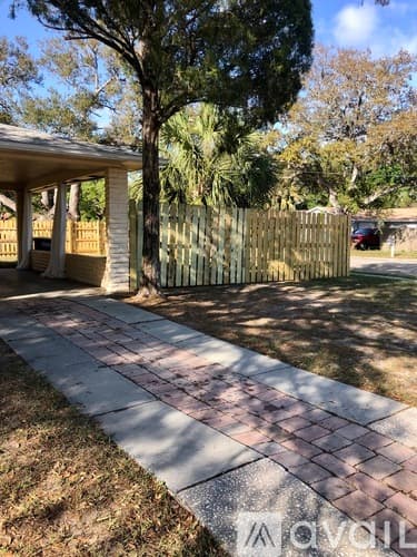Clearwater House: 1262 Palmetto St