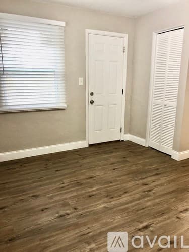 Clearwater House: 1262 Palmetto St