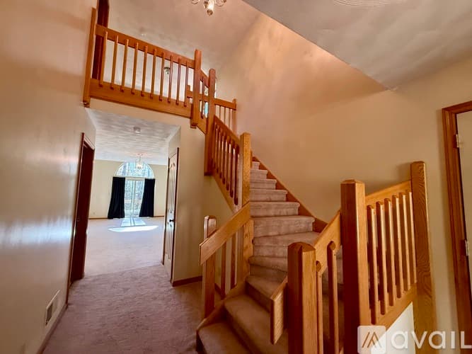 Montoursville House: 598 Tallman Hollow Rd