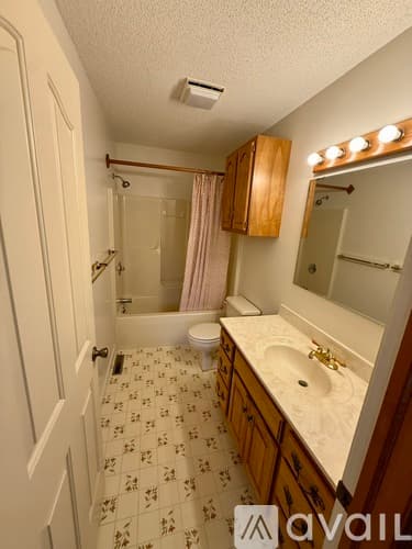 Montoursville House: 598 Tallman Hollow Rd