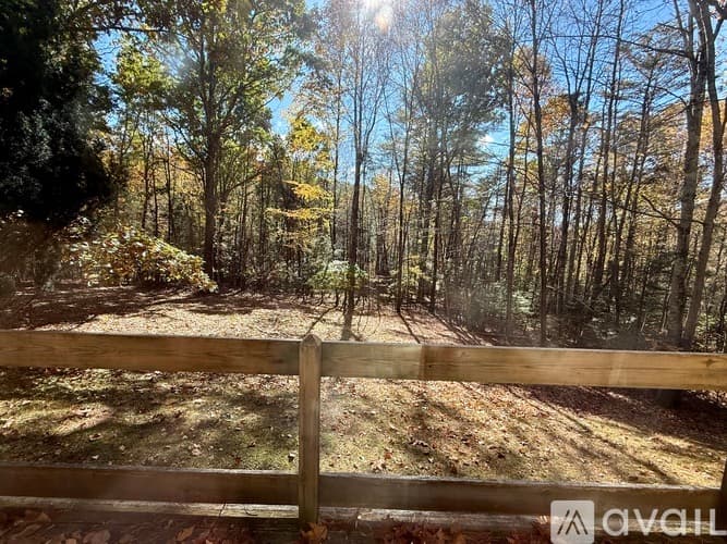 Montoursville House: 598 Tallman Hollow Rd