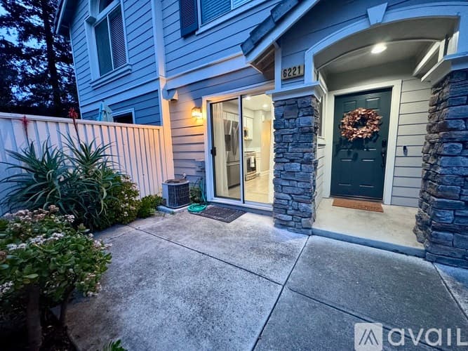 San Jose Townhome: 6221 Barb Werner Lane