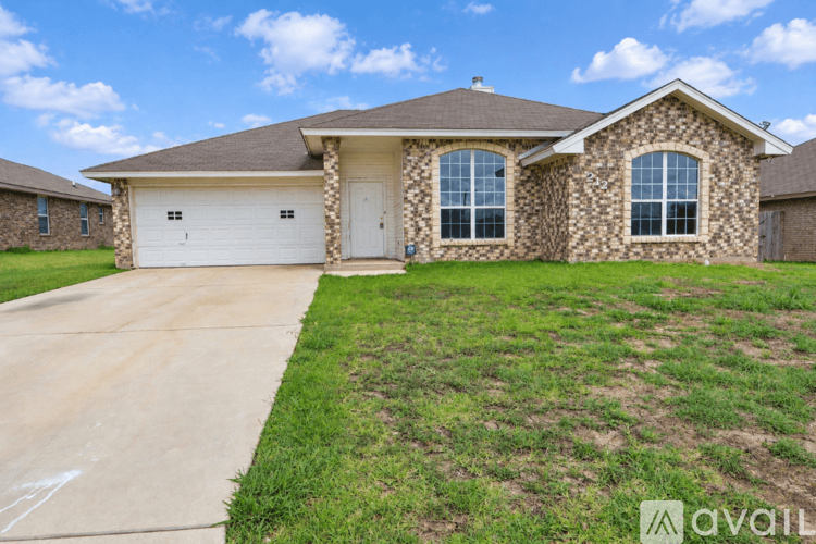 Nolanville House: 212 Cedar Ridge Dr