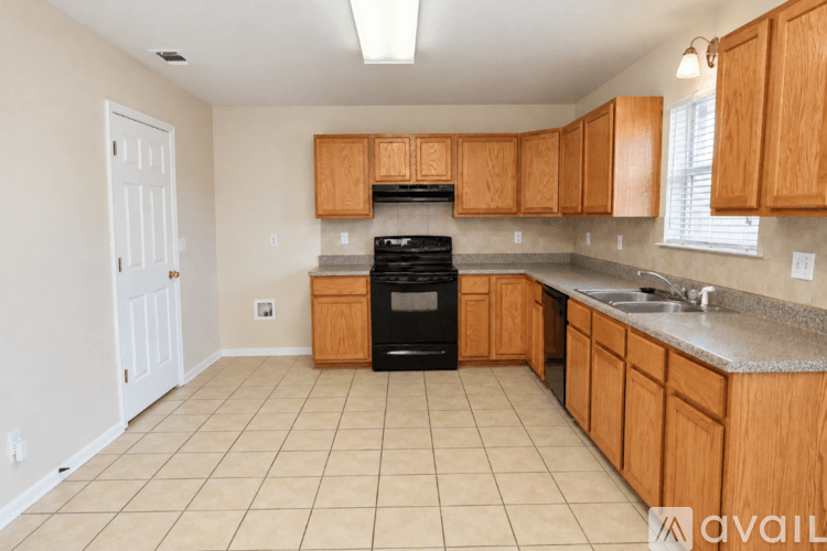 Nolanville House: 212 Cedar Ridge Dr