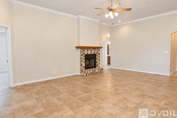 Nolanville House: 212 Cedar Ridge Dr
