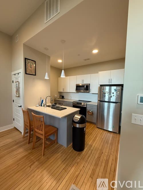 Maynard Apartment: 12 Bancroft Street