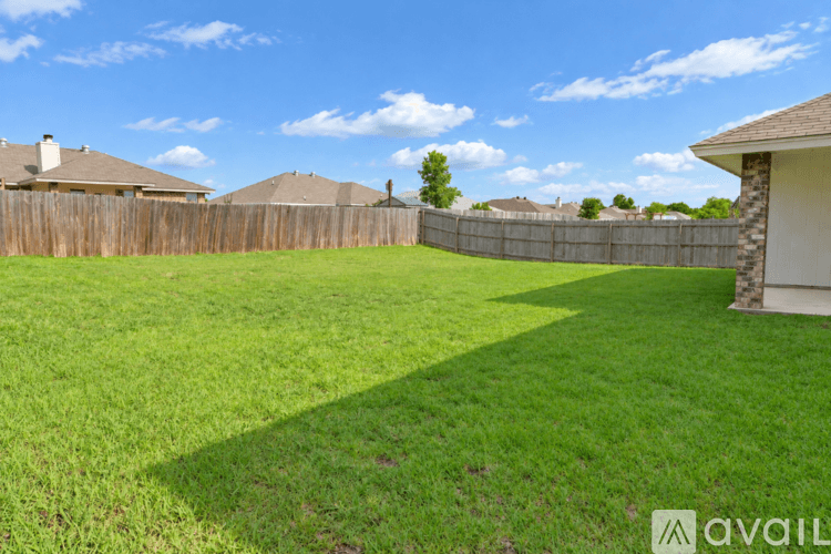 Nolanville House: 212 Cedar Ridge Dr