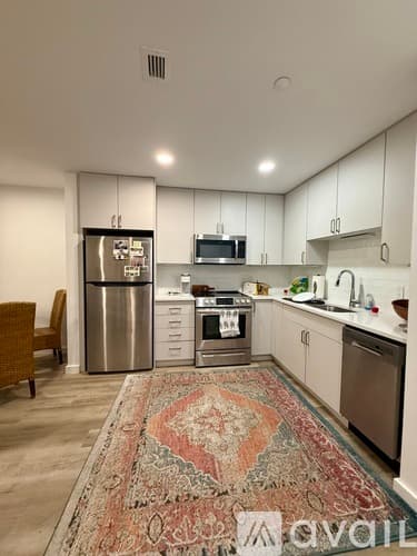Hamilton Apartment: 59 Willow St