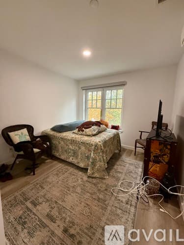 Hamilton Apartment: 59 Willow St