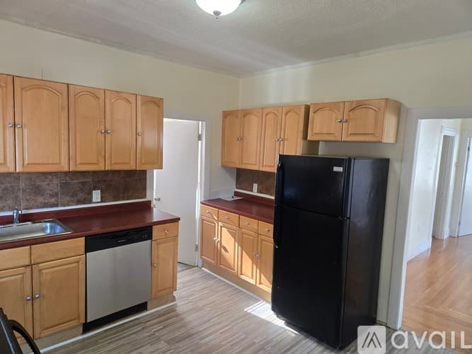 Taunton Apartment: 60 Oak Street