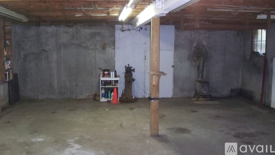 Tewksbury Apartment: 90 Whittemore Street