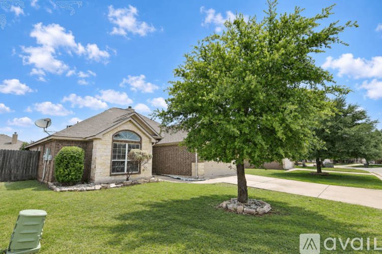 Temple House: 7538 Amber Meadow Loop