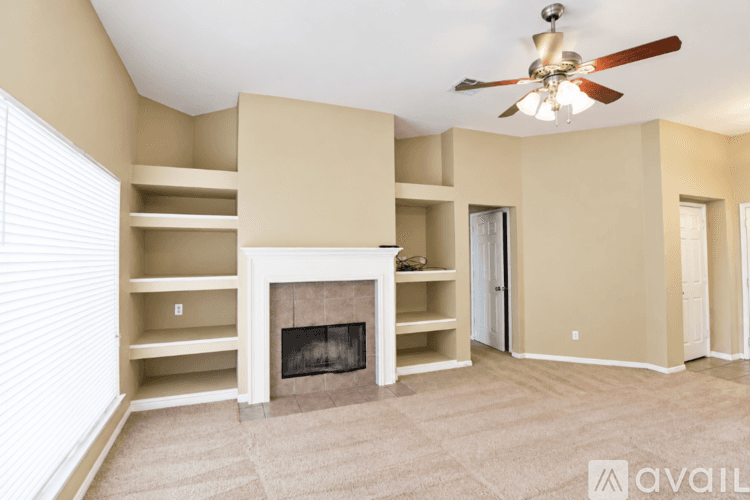 Temple House: 7538 Amber Meadow Loop