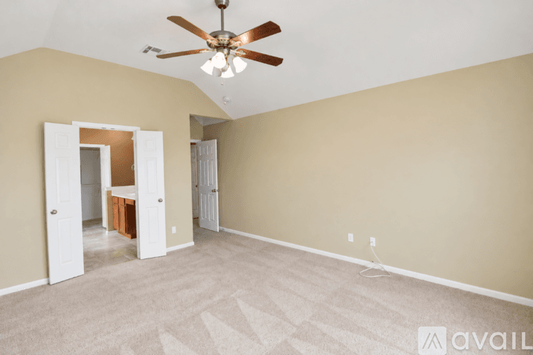 Temple House: 7538 Amber Meadow Loop