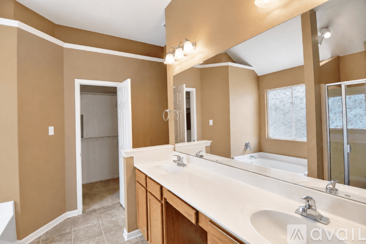 Temple House: 7538 Amber Meadow Loop