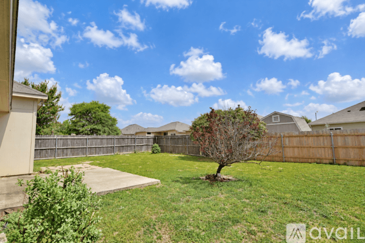 Temple House: 7538 Amber Meadow Loop