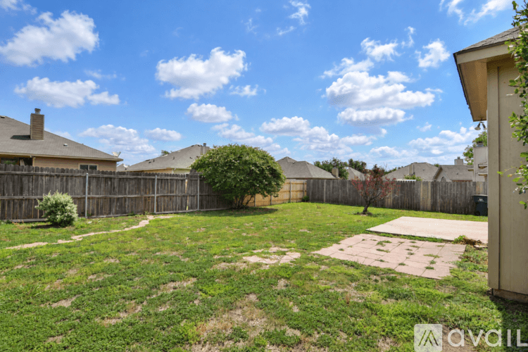 Temple House: 7538 Amber Meadow Loop
