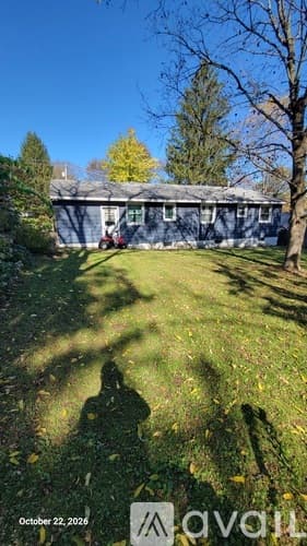 Syracuse House: 513 Lynch Ave