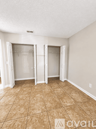 Tampa Apartment: 2570 Monica Court
