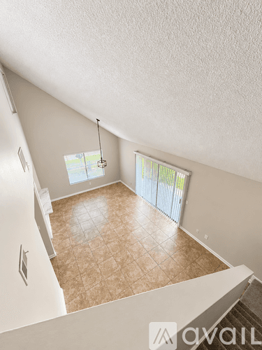 Tampa Apartment: 2570 Monica Court