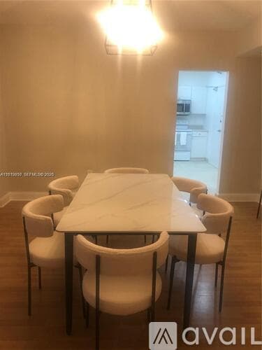 Bal Harbour Condo: 10185 Collins Ave