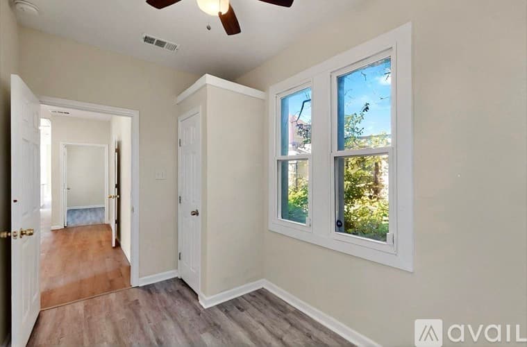 Fort Worth Apartment: 1107 East Annie Street