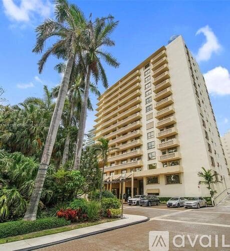 Bal Harbour Condo: 10185 Collins Ave