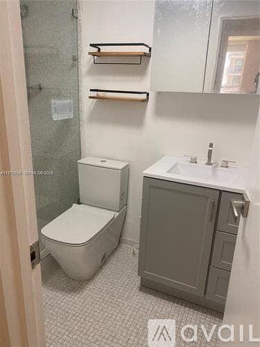 Bal Harbour Condo: 10185 Collins Ave
