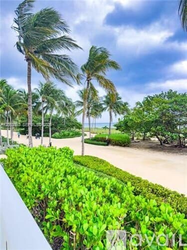 Bal Harbour Condo: 10185 Collins Ave
