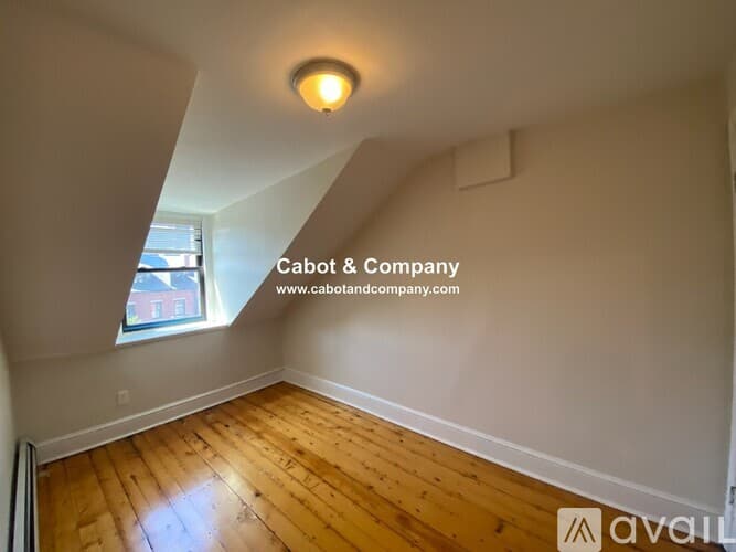 Boston Apartment: 614 Massachusetts Ave