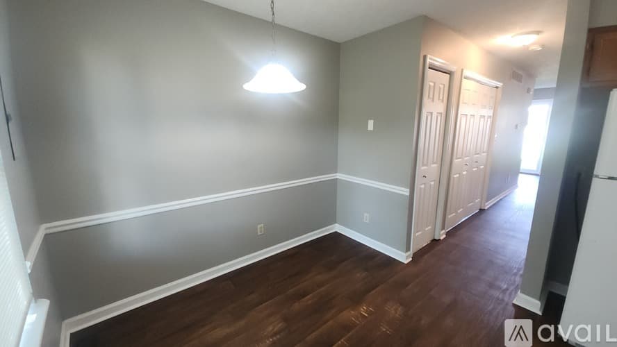 Georgetown Townhome: 108 Stratford Court