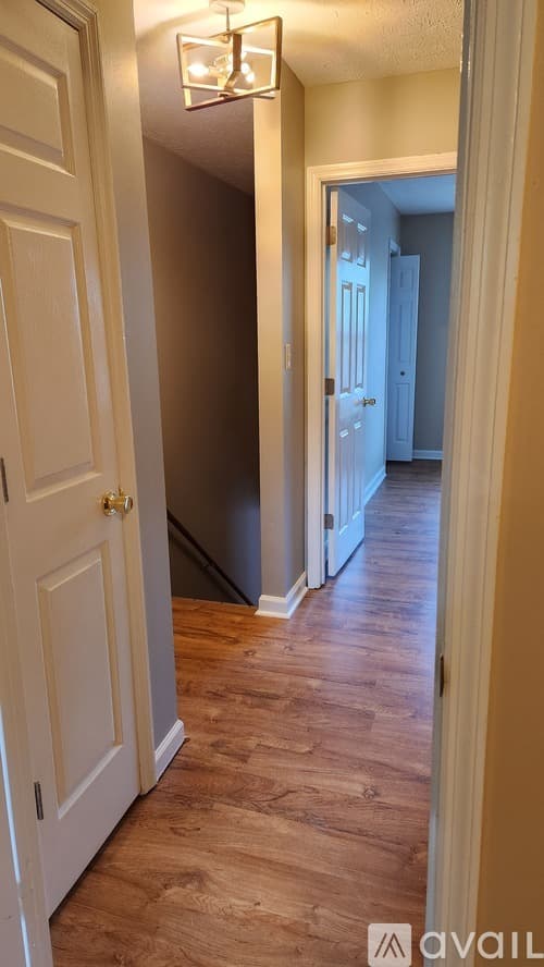 Georgetown Townhome: 108 Stratford Court