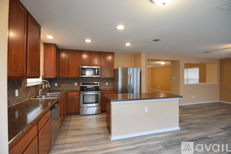 Temple House: 9141 Sage Loop Ct