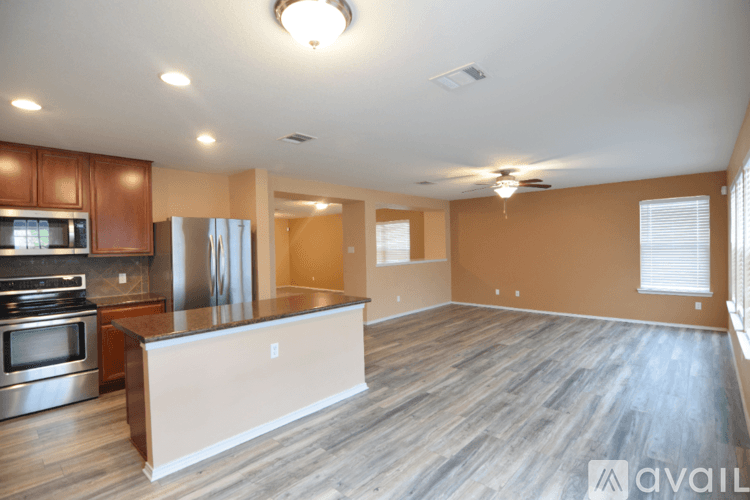 Temple House: 9141 Sage Loop Ct
