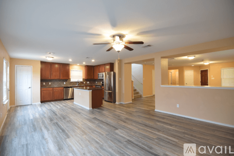 Temple House: 9141 Sage Loop Ct