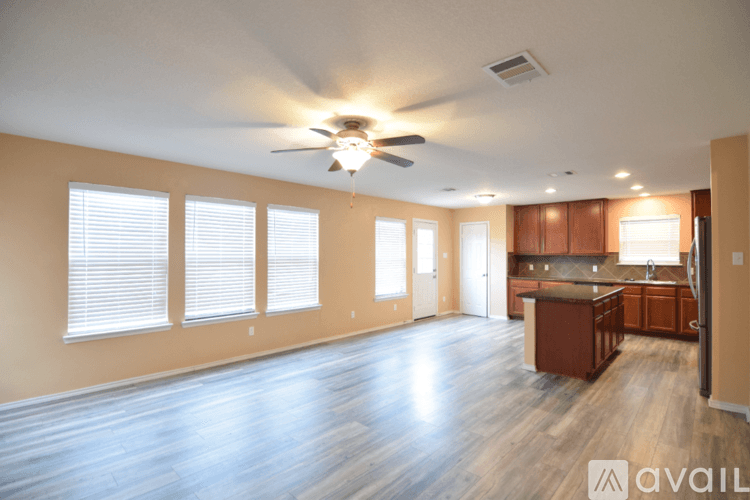 Temple House: 9141 Sage Loop Ct