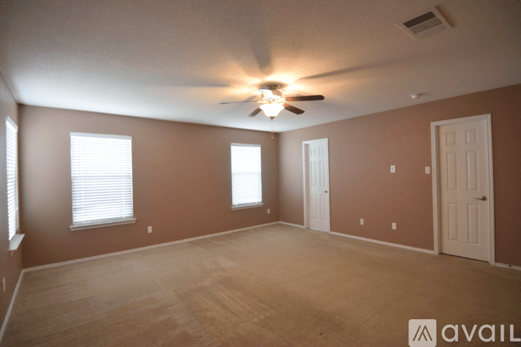 Temple House: 9141 Sage Loop Ct