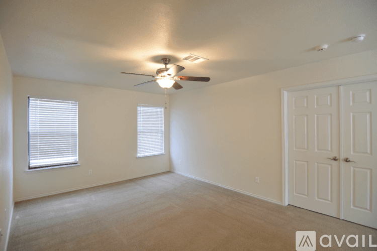 Temple House: 9141 Sage Loop Ct