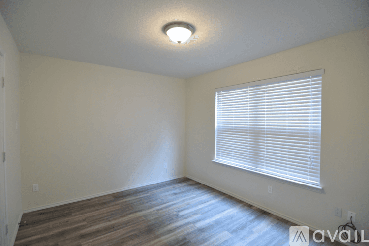 Temple House: 9141 Sage Loop Ct