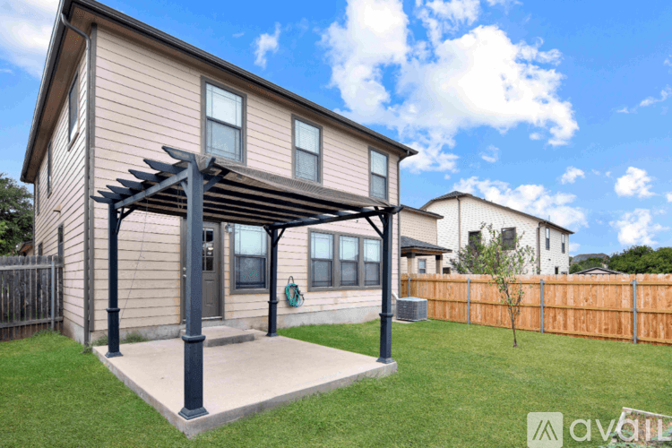 Temple House: 9141 Sage Loop Ct