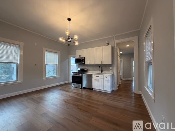 Cambridge Apartment: 195 Green Street