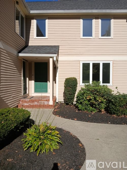 Randolph Condo: 83 Jasper Lane