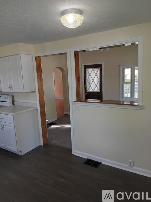 Carroll House: 5511 Plum Road Northwest