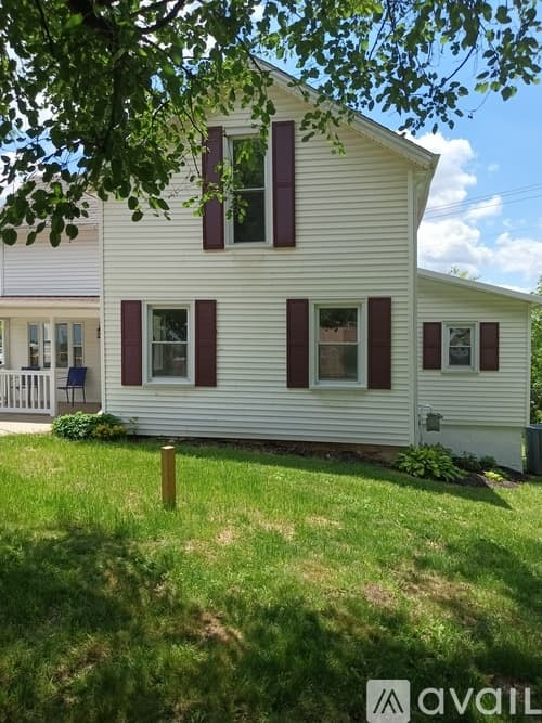Carroll House: 5511 Plum Road Northwest